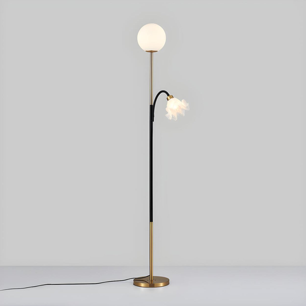 2-Light Globe and Floral Shade Modern Floor Lamp Image - 12