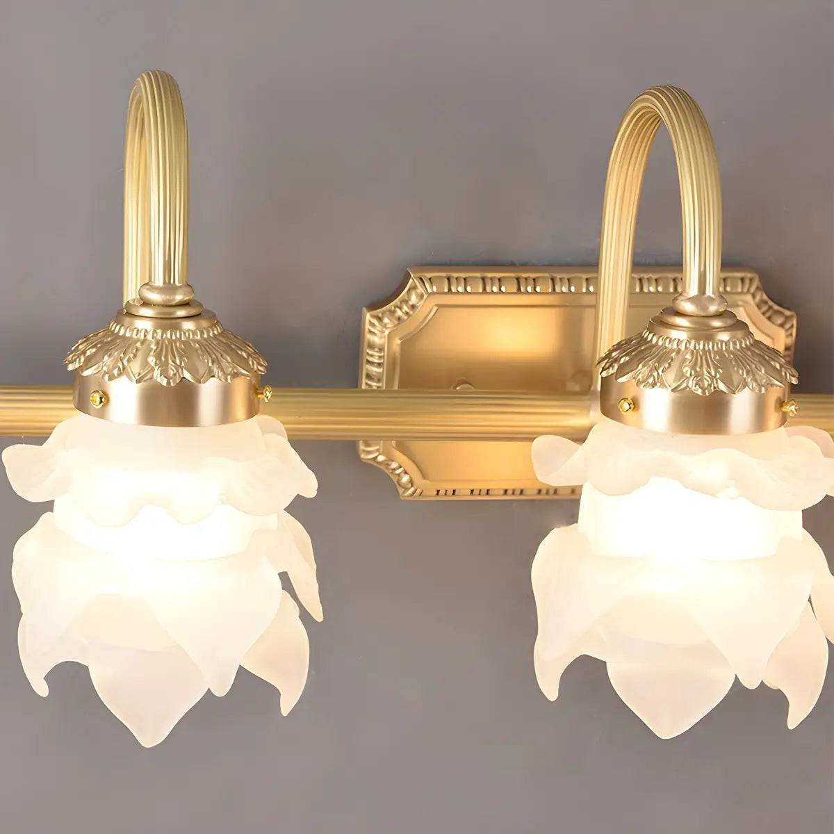 3-Light Decorative Gold Floral Glass Vanity Light Image - 8