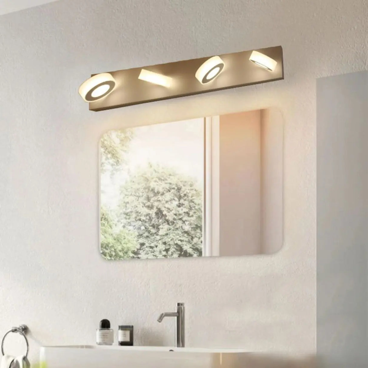 4-Light Adjustable Modern Round Metal Vanity Light Image - 4