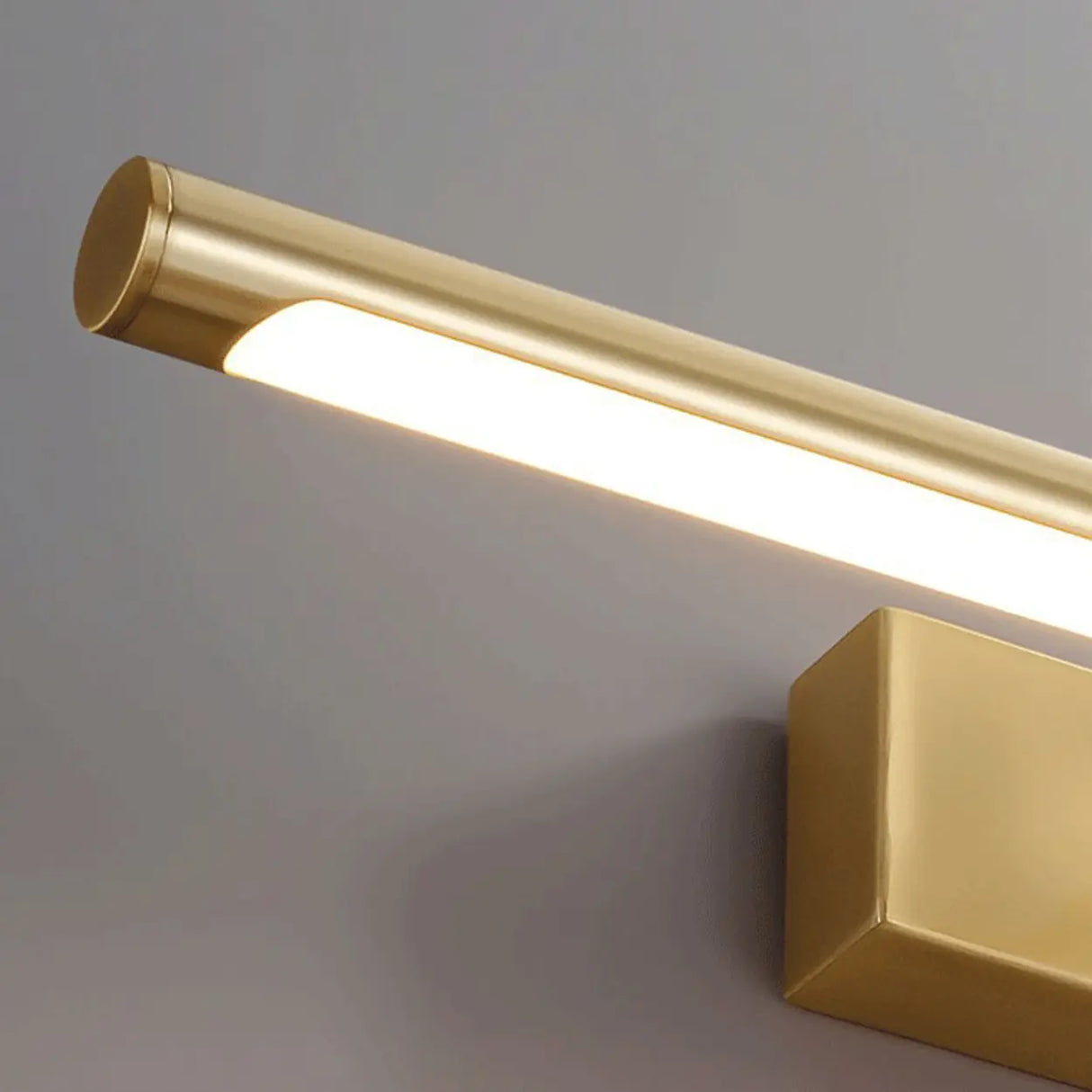 Adjustable Golden Linear Bathroom Vanity Mirror Light Image - 9