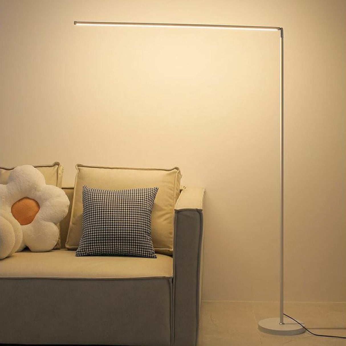 Adjustable Minimalist Metal Linear LED Floor Lamp Image - 6