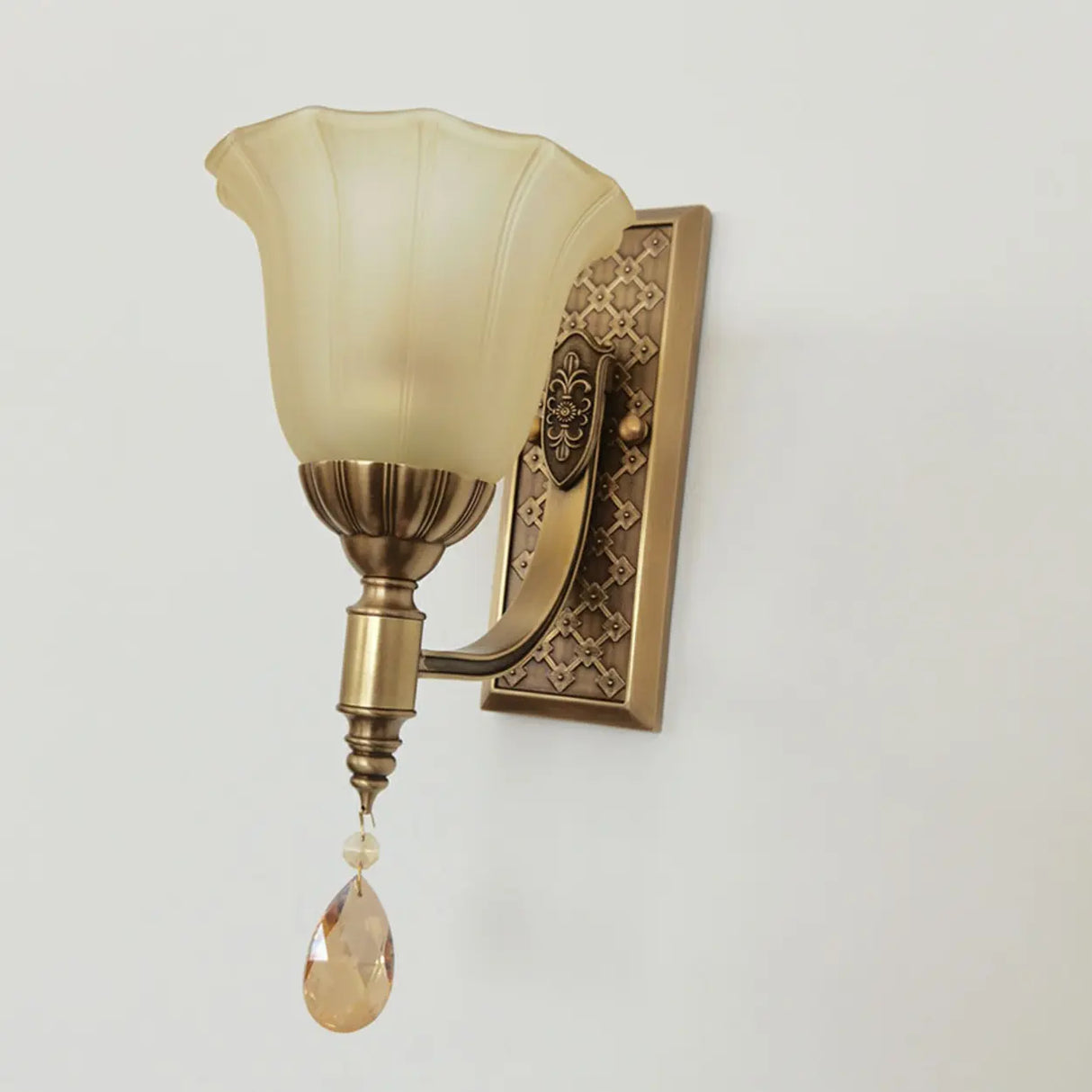 Antique Brass Flower Wall Sconce Light Image - 3