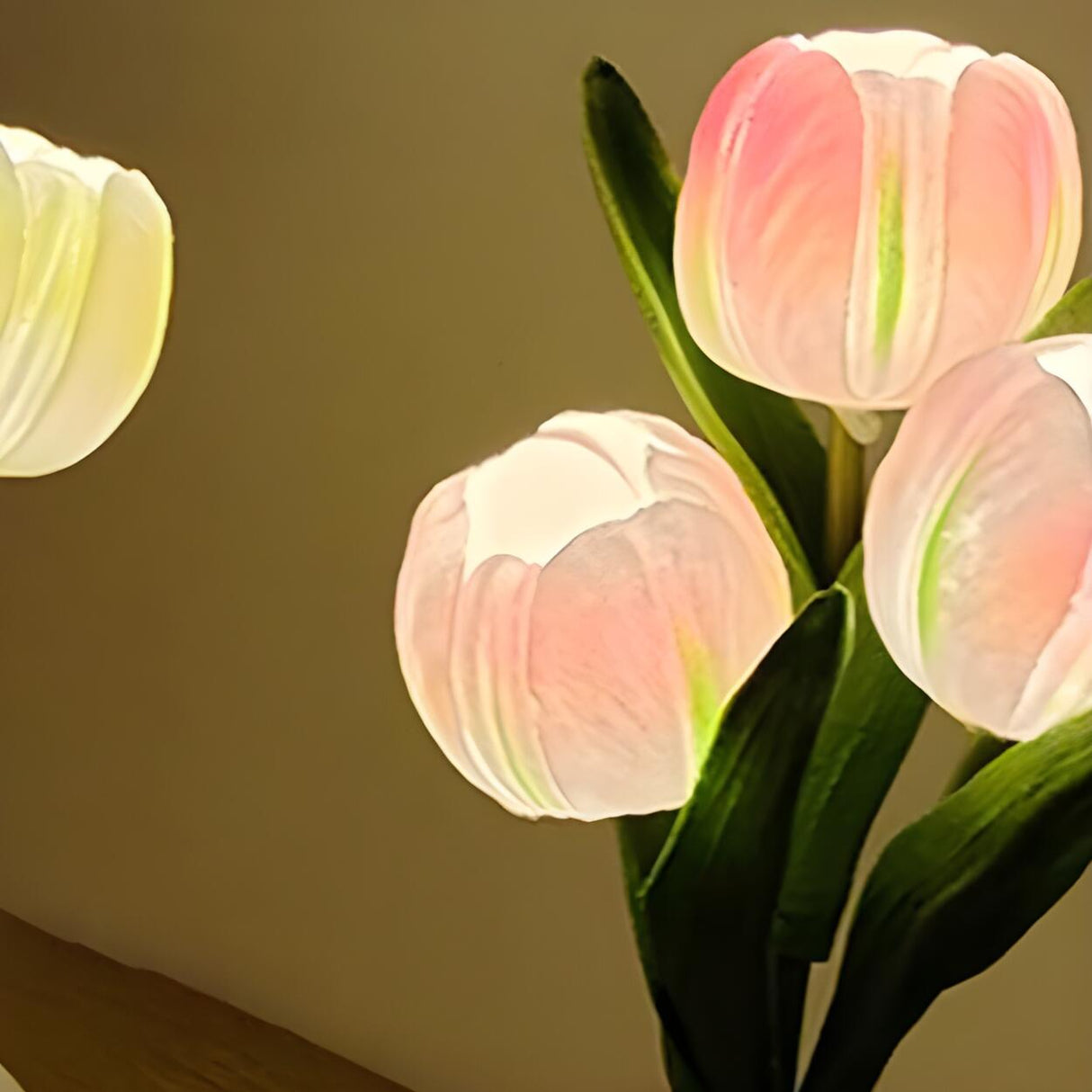 Art Elegant Tulip Ceramic Flower Shape LED Table Lamp Image - 10