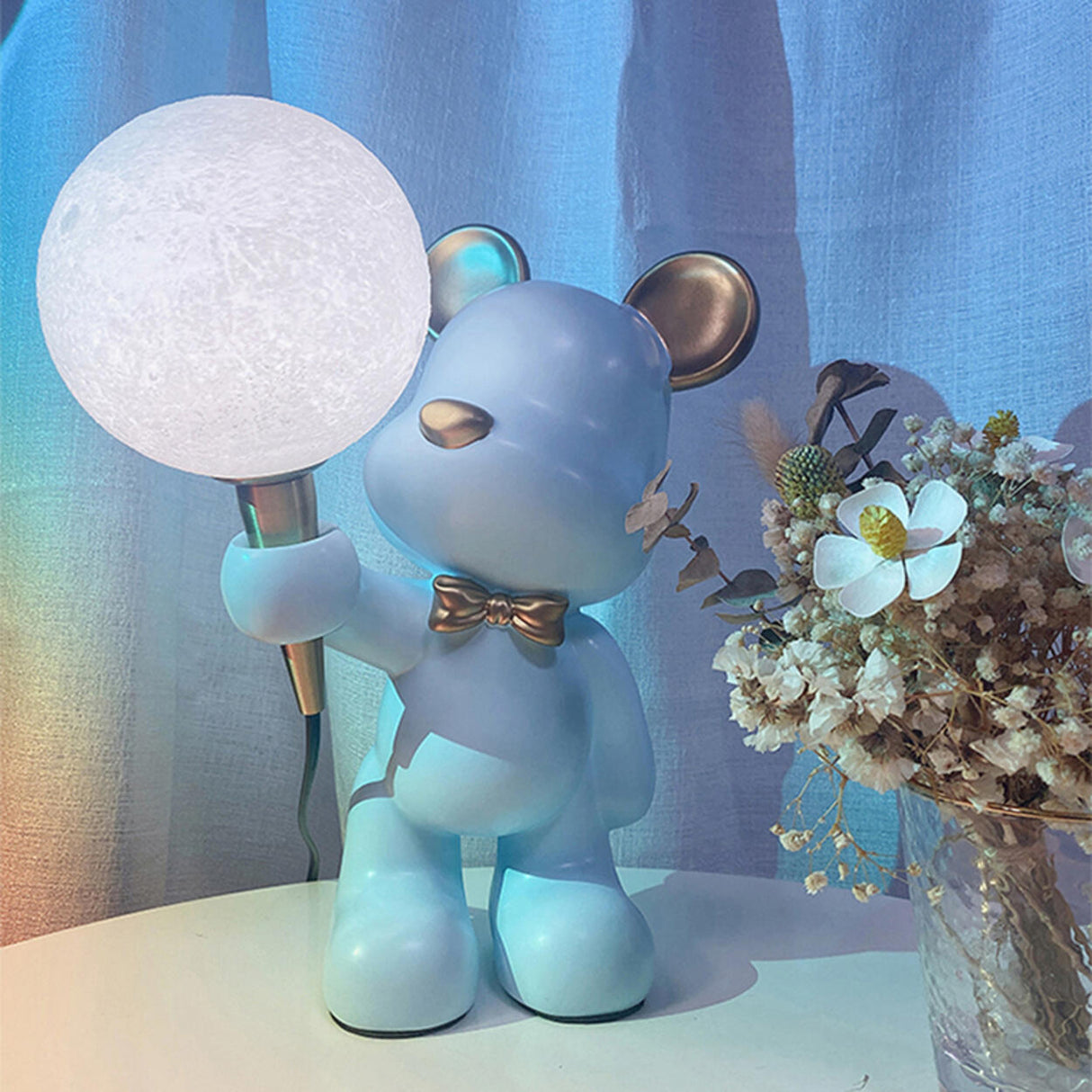 Artistic Cute Bear Resin Table Lamp with Rocker Switch Image - 7