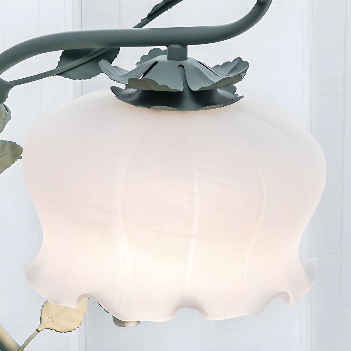  Artistic Elegant Rose Glass Shade Metal Base Table Lamp Image - 4