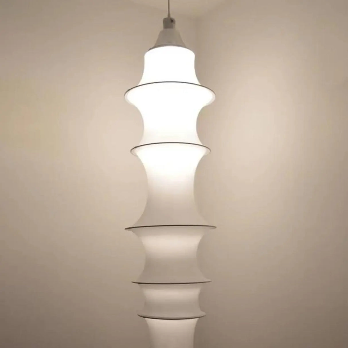 Artistic Geometric Sculptural Living Room Pendant Light Image - 10