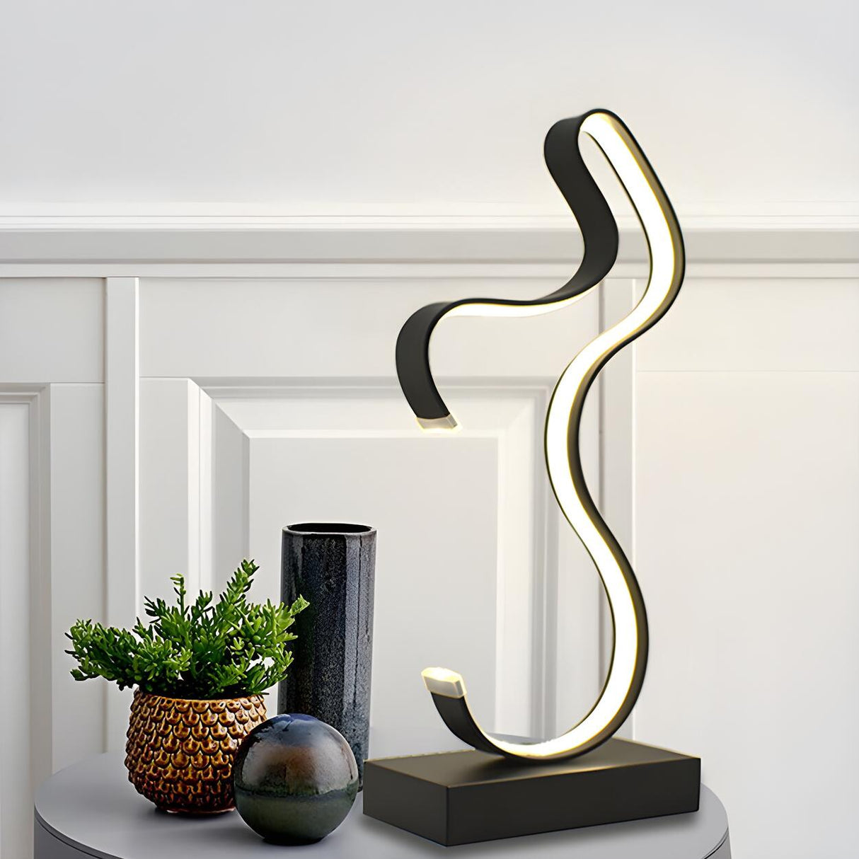 Artistic Modern Curved Linear Metal Bedside Table Lamp Image - 3