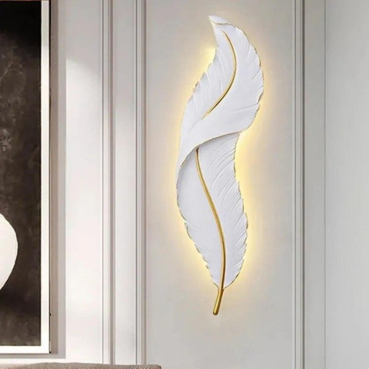 Artistic White Feather LED Wall Light Fixture Image - 3