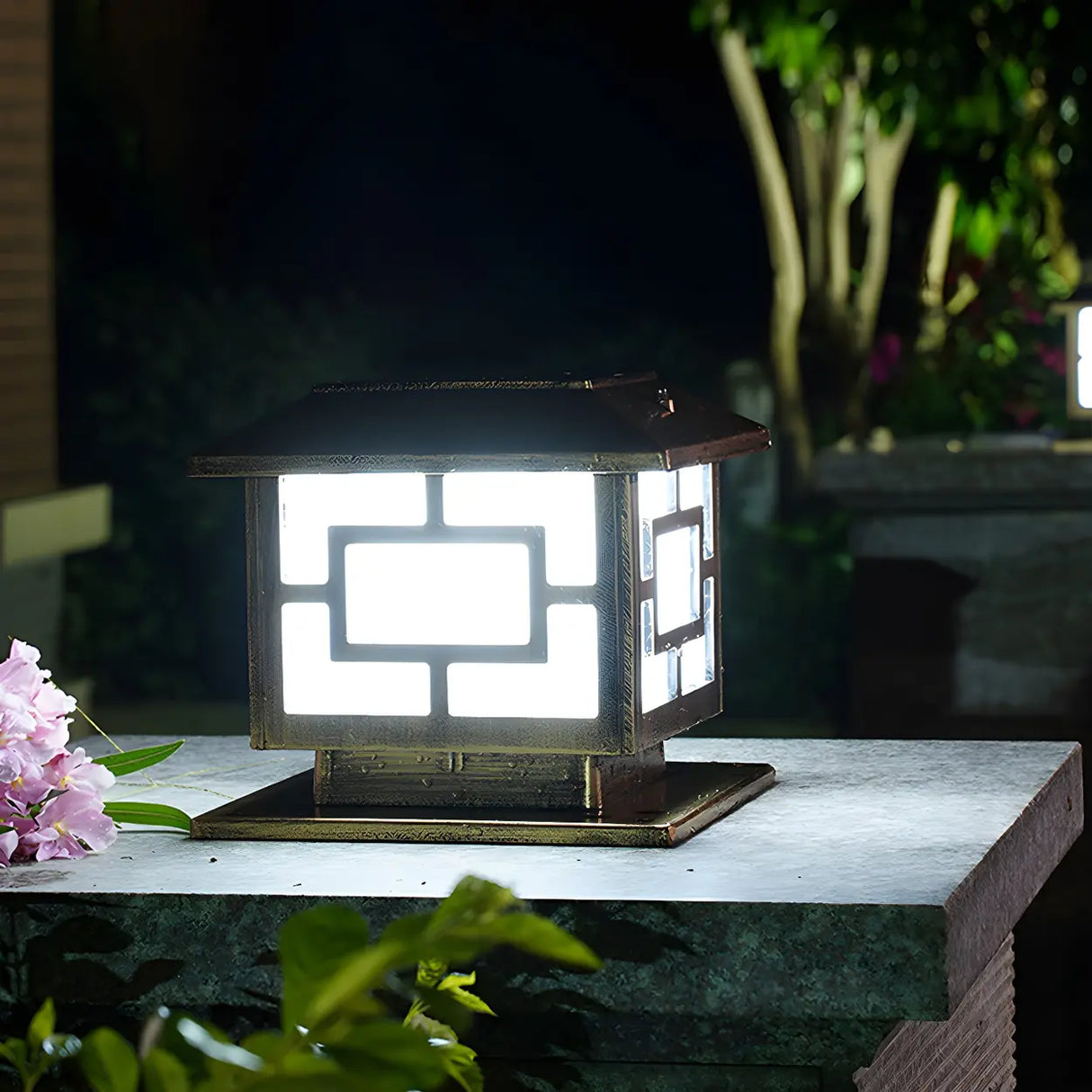 Asian Style Square Metal LED Outdoor Pillar Table Lamp Image - 14