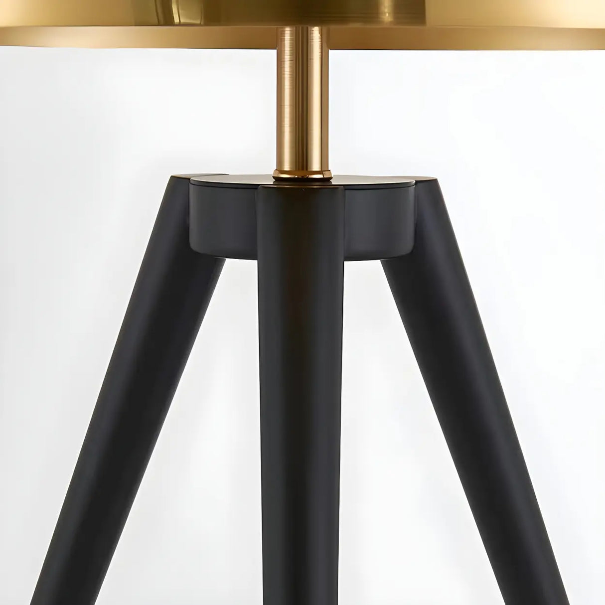 Bedroom Chic Luxury Gold Semi-Circle Tripod Table Lamp Image - 4