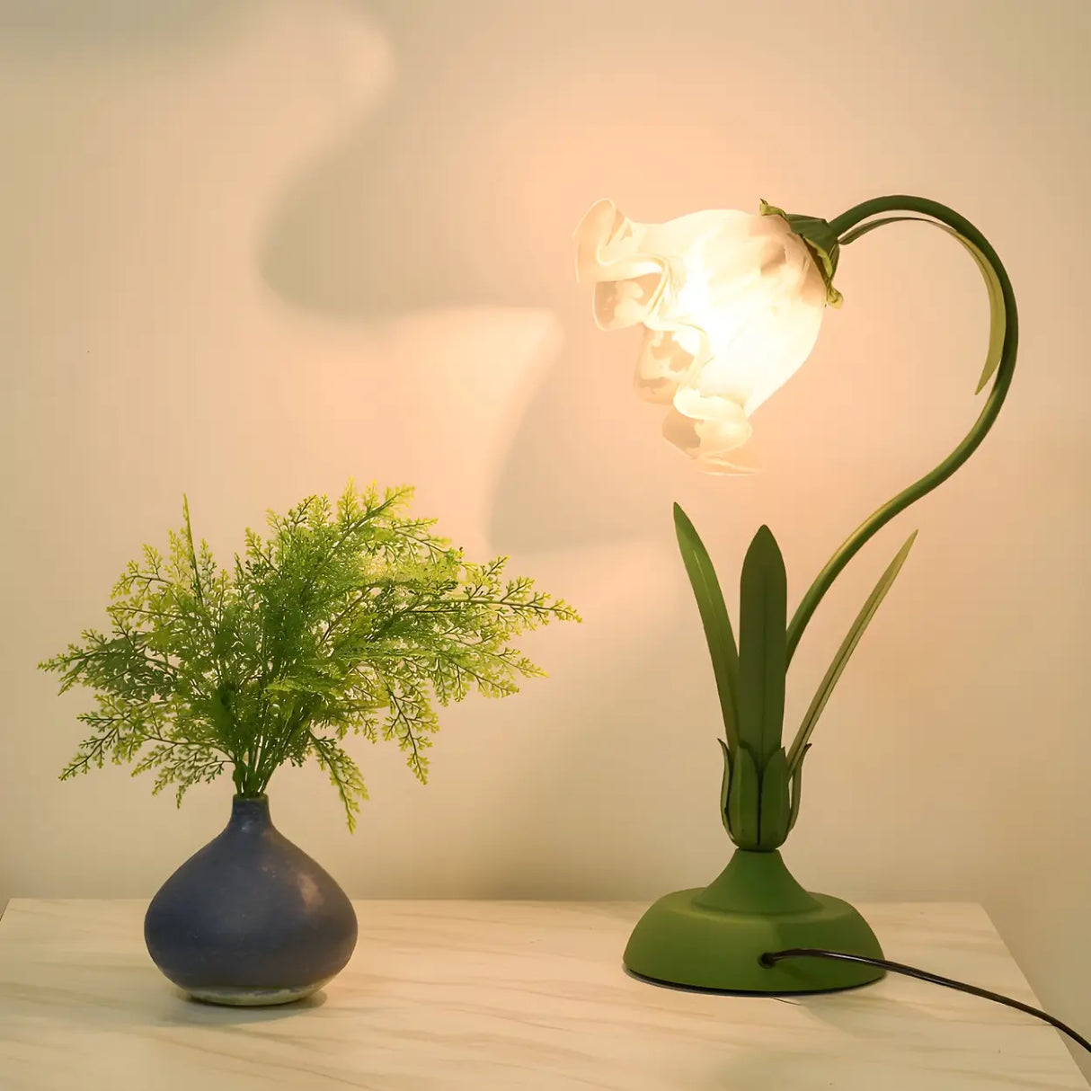 Bedroom Elegant Green Tulip Flower Glass Table Lamp Image - 6