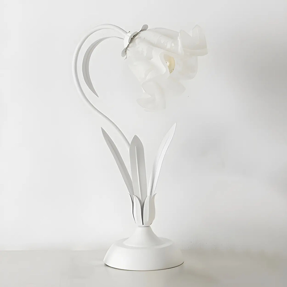 Bedroom Elegant Green Tulip Flower Glass Table Lamp Image - 9