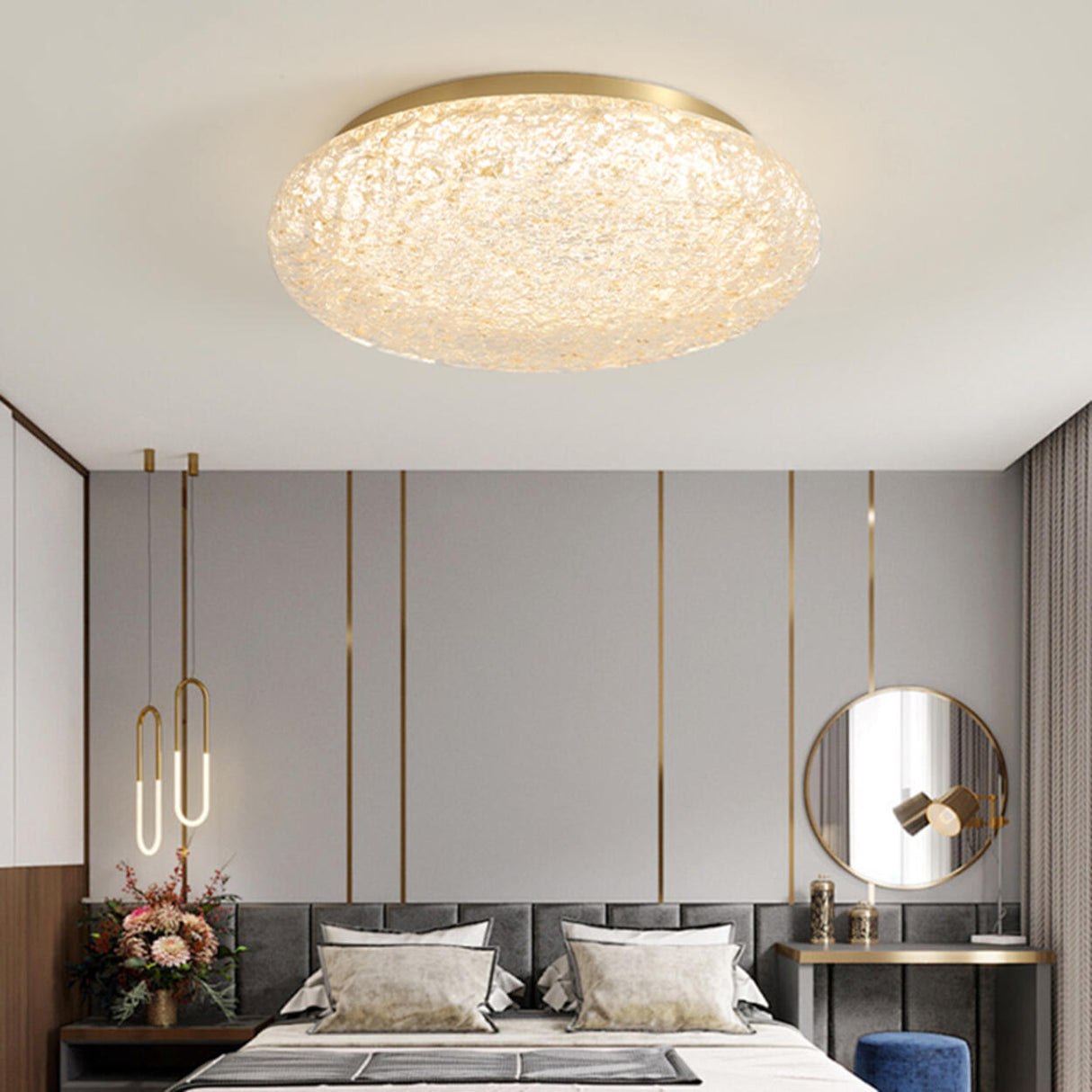 Bedroom Gold Resin Round Flush Mount Ceiling Light Image - 4