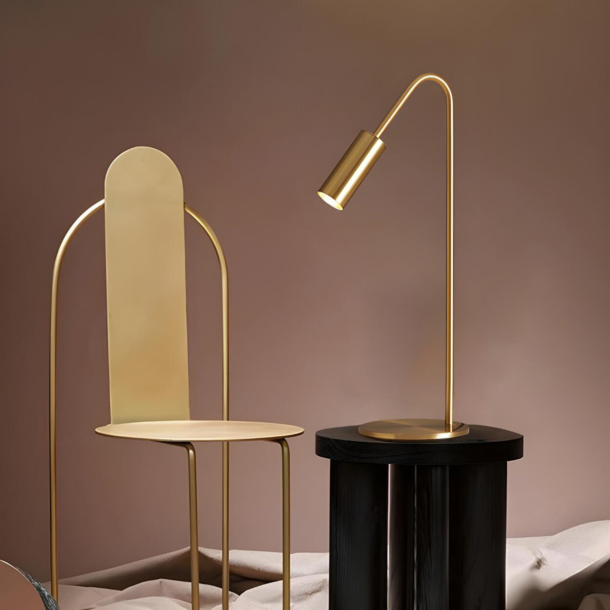 Bedroom Minimalist Gold Column Lamp Metal Table Lamp Image - 3