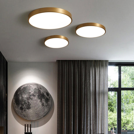 Bedroom Minimalist Golden Circle LED Flush Mount Light Image - 2