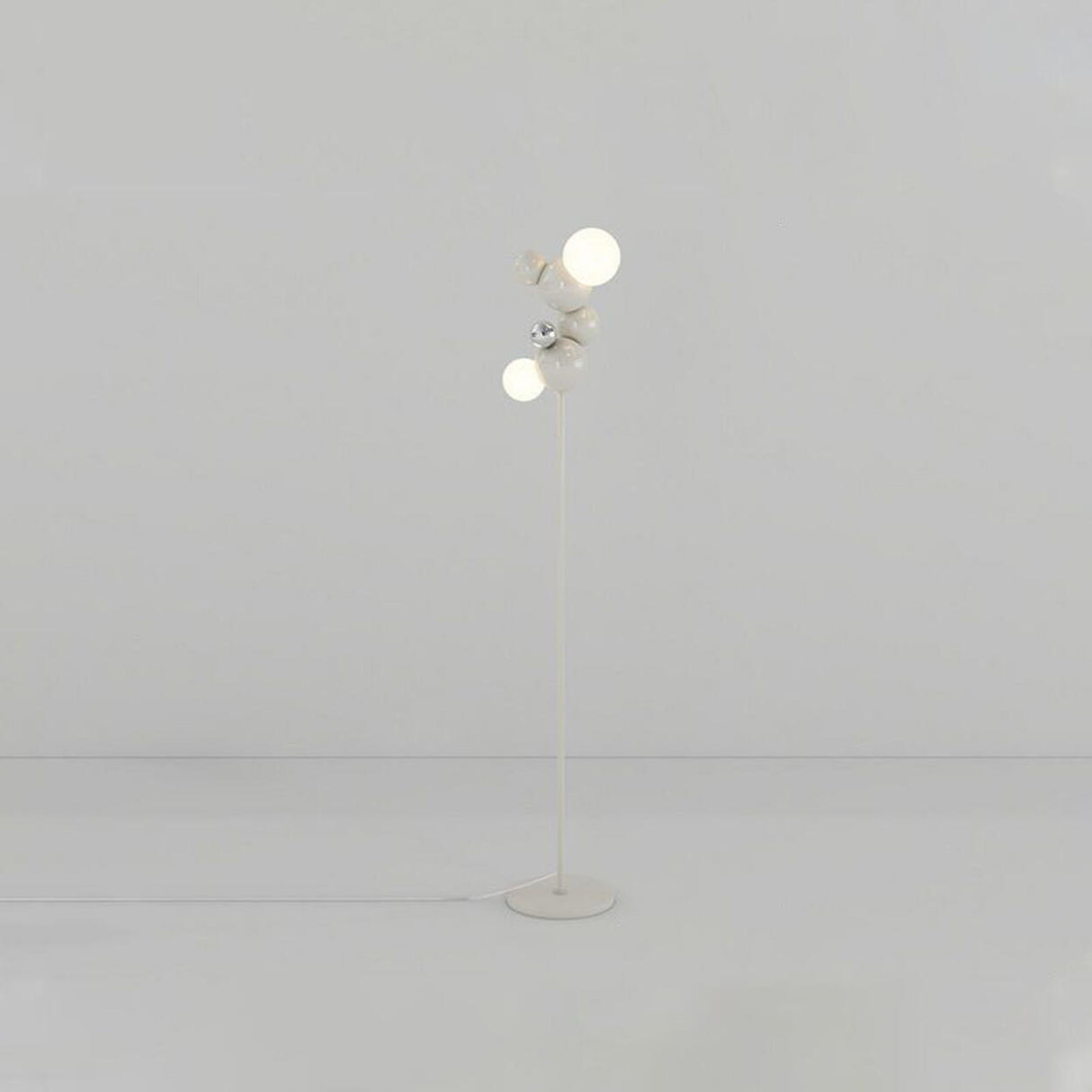 Bedside 2-Light Artistic Spherical Cluster Floor Lamp Image - 3