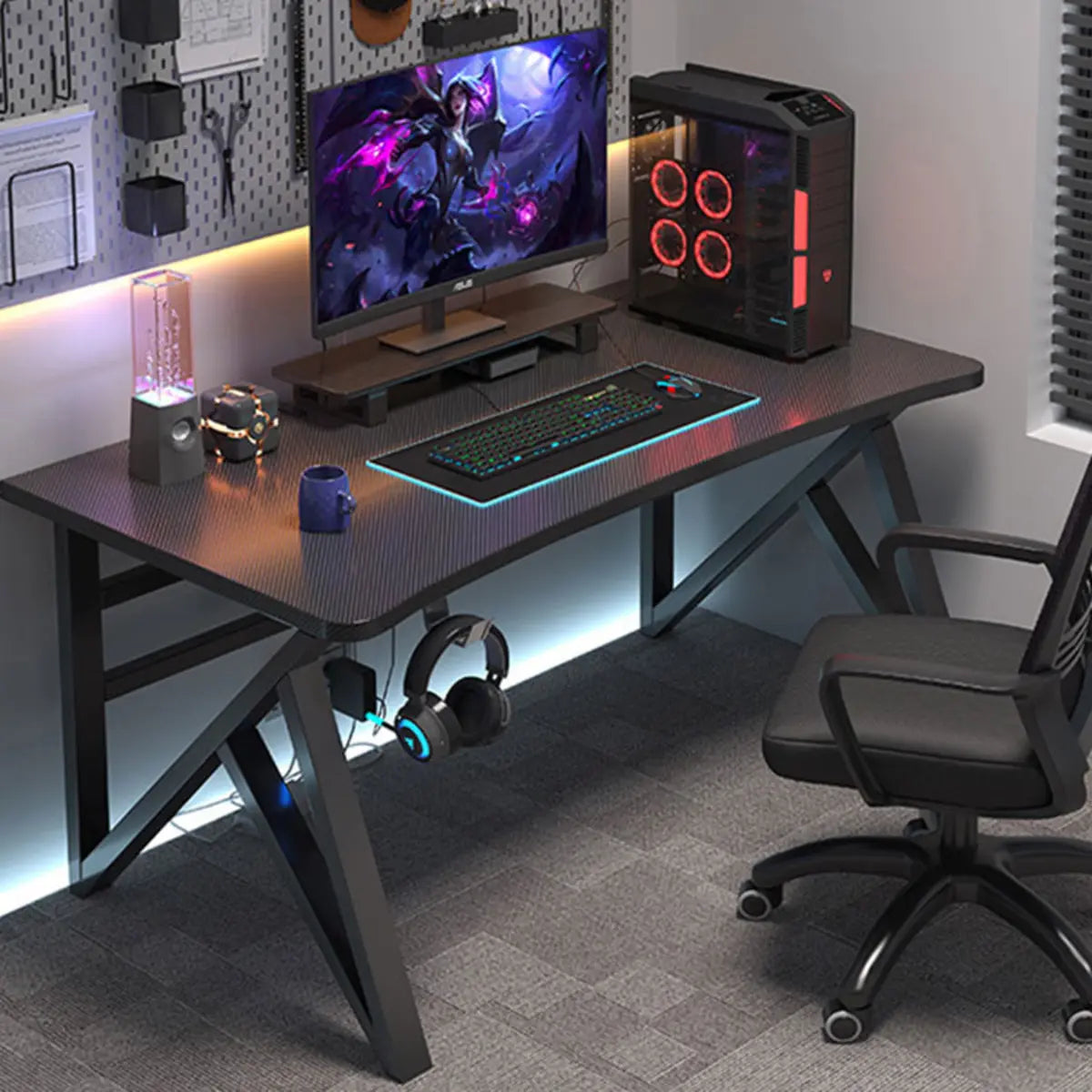 Black Curved Wood Cable Management Trestle Gaming Desk Image - 1