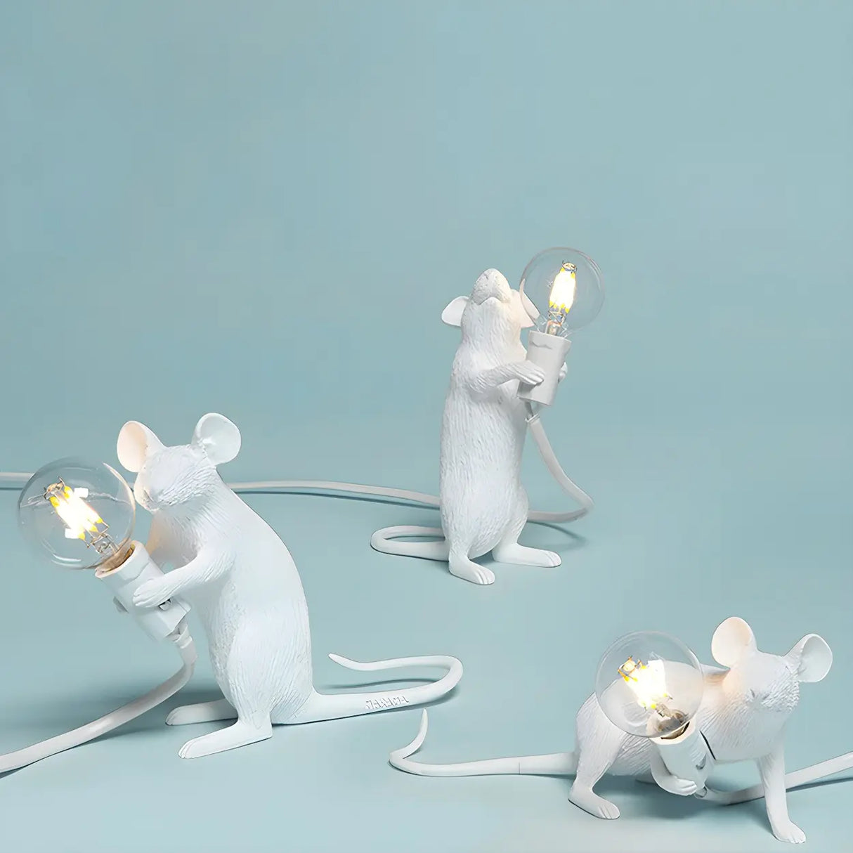 Chic Resin Mouse Bare Bulb Bedroom Decor Table Lamp Image - 3