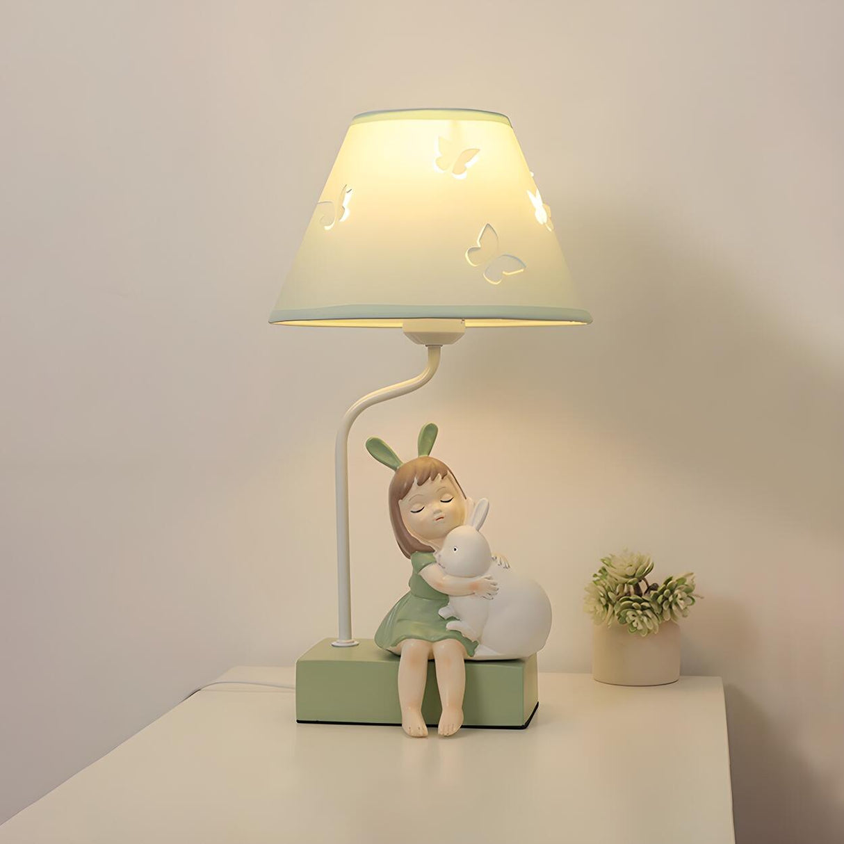 Children's Room Cartoon Girl Pink Decorative Table Lamp Image - 3