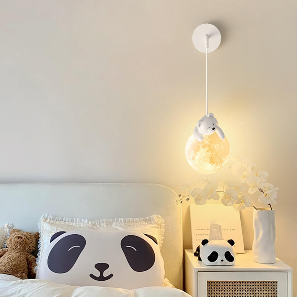 Children's Room Cute White Bear and Moon Wall Sconce Image - 15