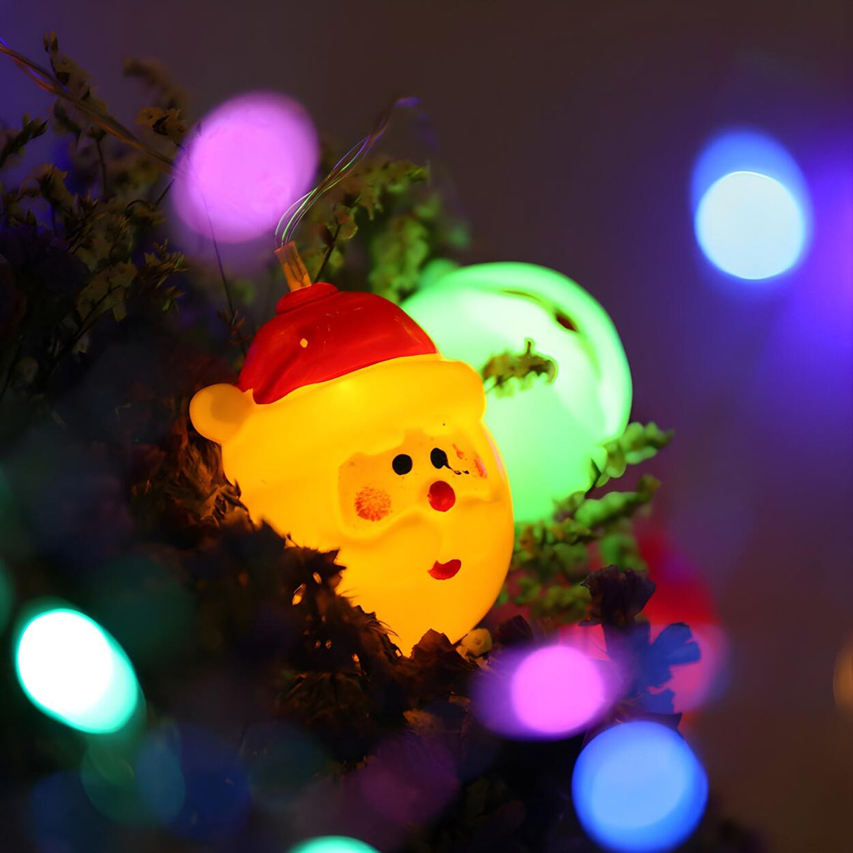 Christmas Battery-Powered Santa Claus LED String Lights Image - 1