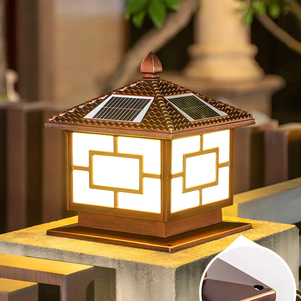 Classic Chinese Style Solar Outdoor LED Pillar Cap Lamp Image - 7