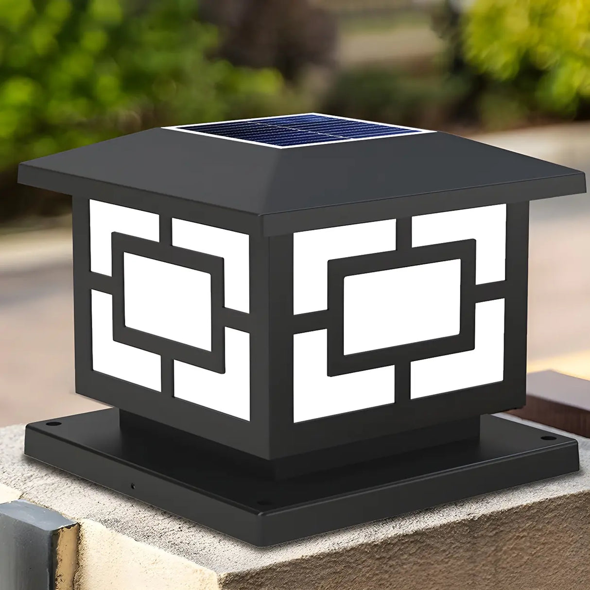 Classic Square Solar Post Light Black Outdoor Lamp LED Image - 1