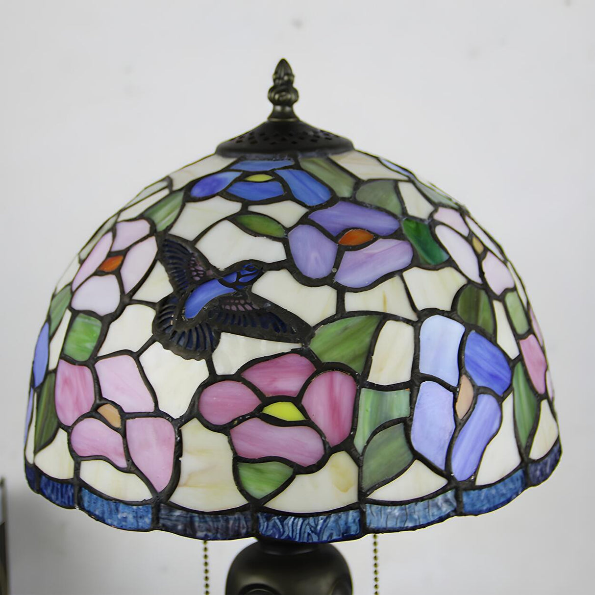 Classic Tiffany Dome Glass Shade Metal Table Lamp Image - 12