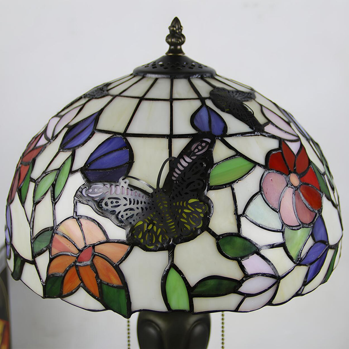 Classic Tiffany Dome Glass Shade Metal Table Lamp Image - 6