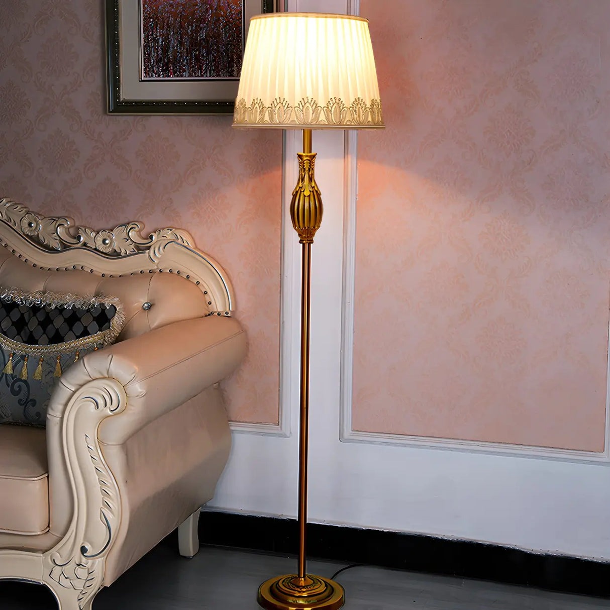 Classical Fabric Shade Gold Metal LED Floor Lamp Image - 14