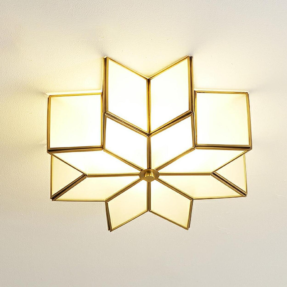 Colonial Polygonal Star Gold Glass Flush Mount Light Image - 3