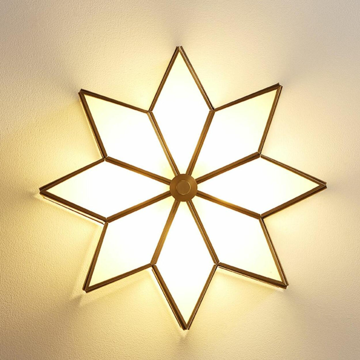 Colonial Polygonal Star Gold Glass Flush Mount Light Image - 9