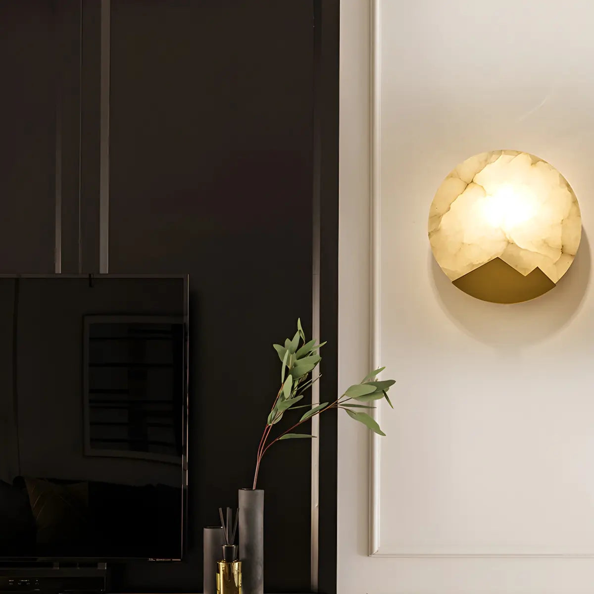 Contemporary Alabaster Circular Living Room Gold Wall Sconce Image - 1