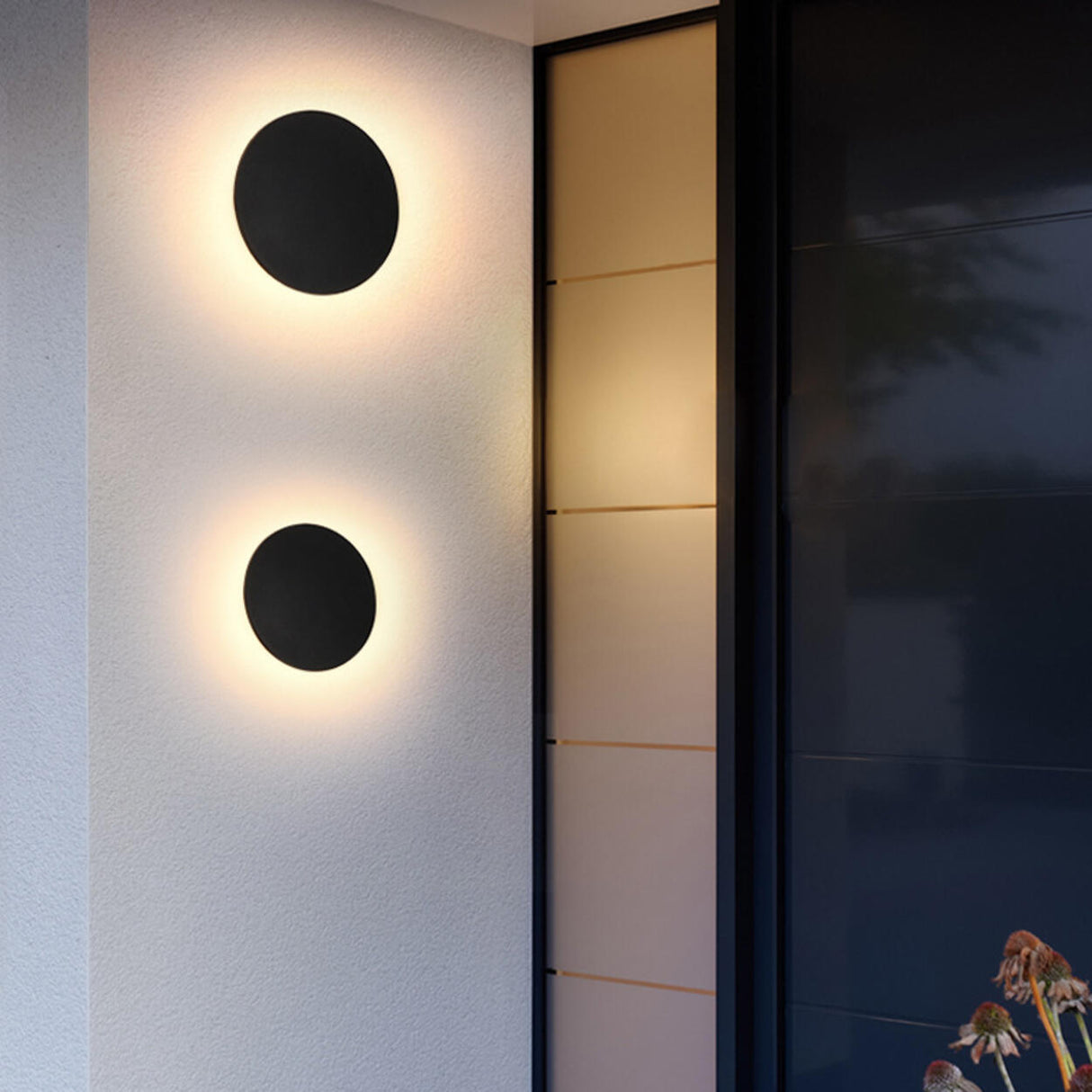 Contemporary Black Circular Wall Sconce Image - 2