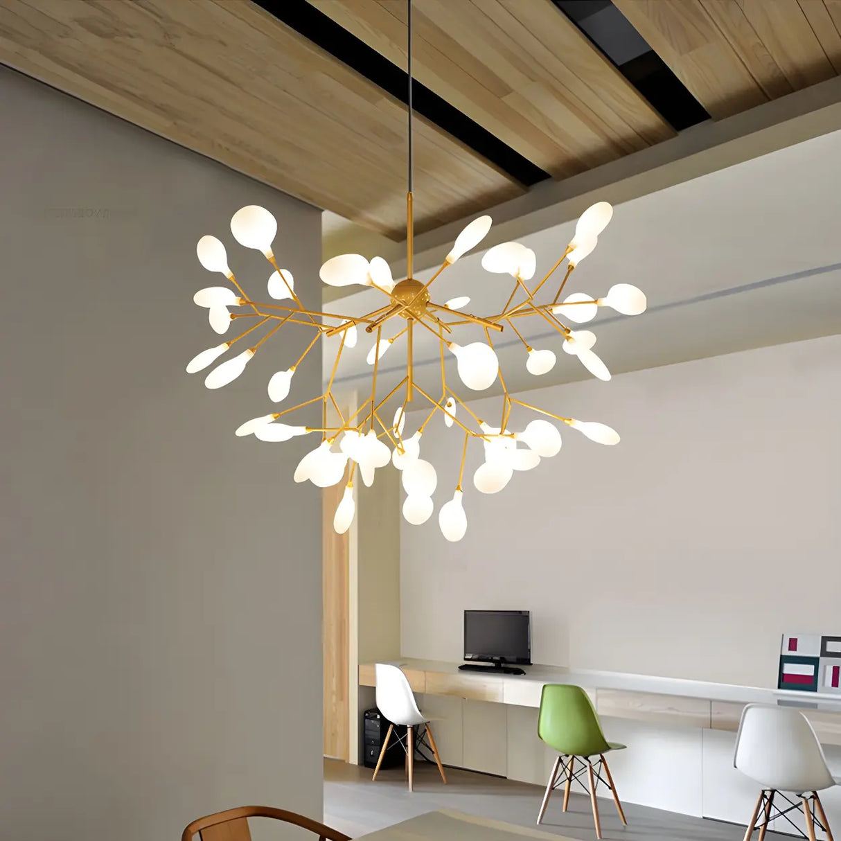 Contemporary Branch Leaf Gold Dining Room Pendant Chandelier Image - 1