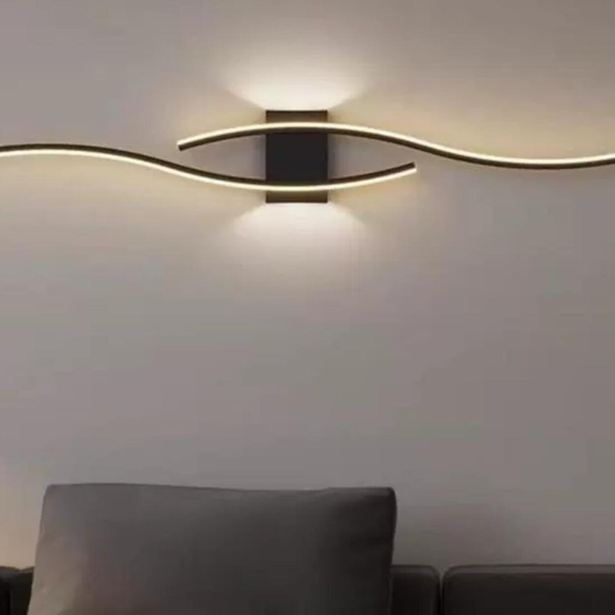 Contemporary Dual Curved LED Wall Sconce Light Image - 4