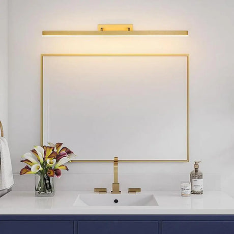 Contemporary Gold Linear LED Wall Mount Vanity Light Image - 1