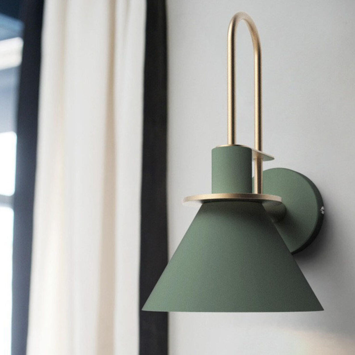 Contemporary Green Cone Brass Vanity Wall Light Image - 3