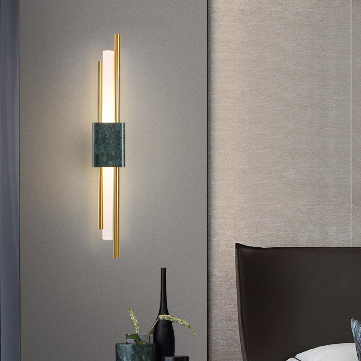 Contemporary Green Geometric Bedside Wall Light Image - 1