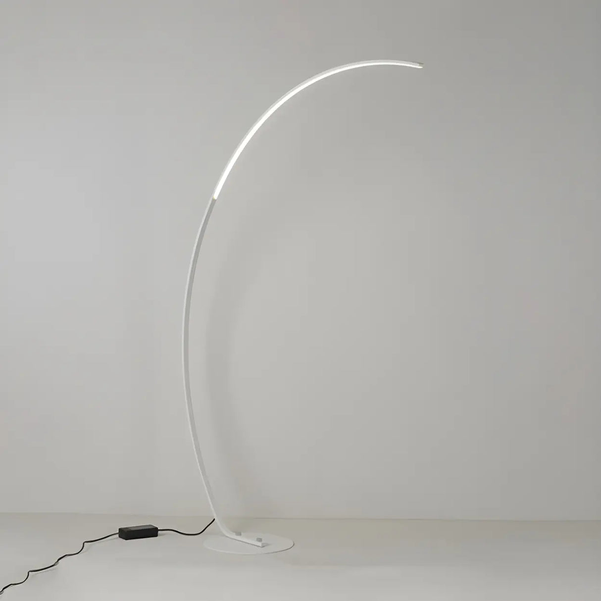 Contemporary Living Room White Arc LED Floor Lamp Image - 9