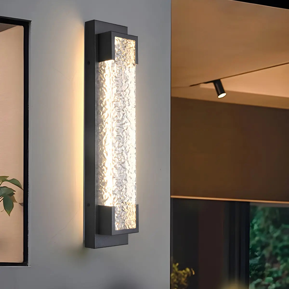 Contemporary Rectangular Metal External Wall Light Image - 7