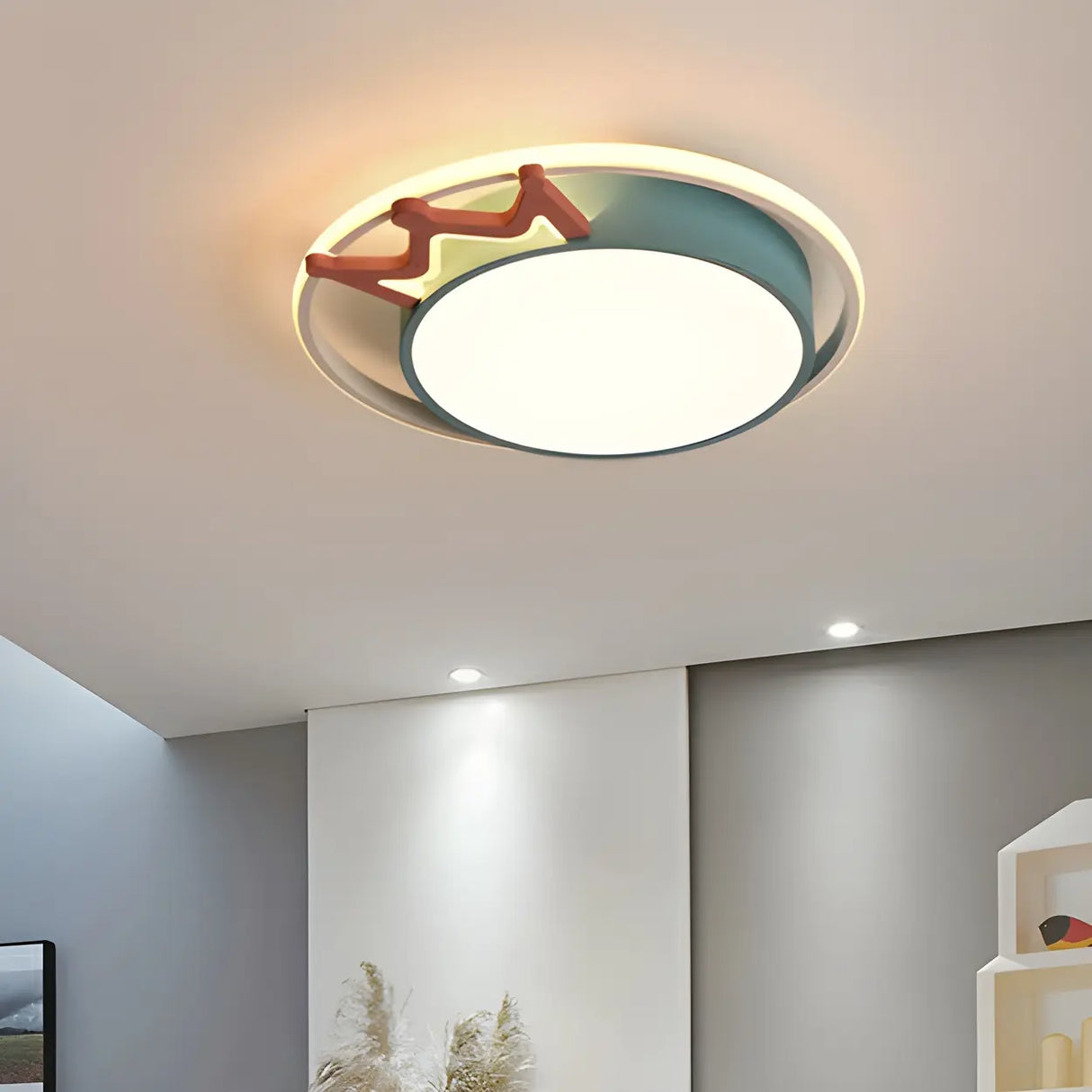 Contemporary Round Crown LED Flush Mount Ceiling Light Image - 12