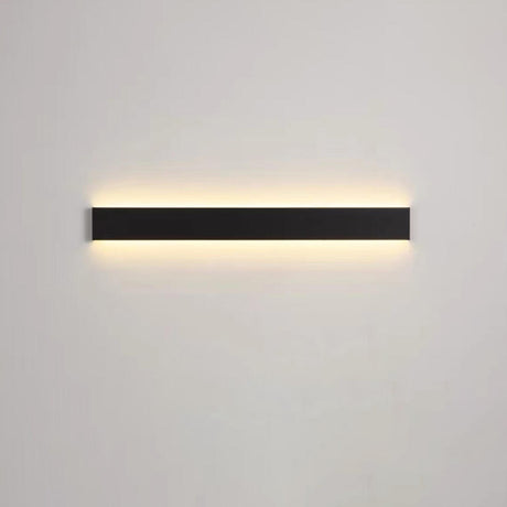 Contemporary Sleek Rectangular LED Metal Wall Light Image - 2