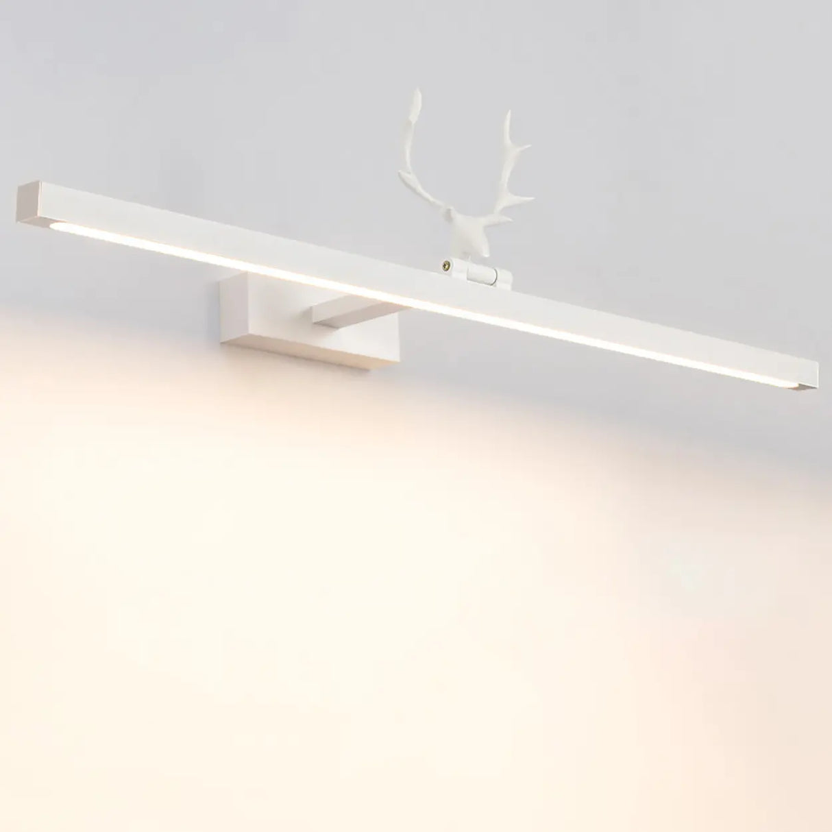 Creative Antler and Linear Design White Vanity Light Image - 4