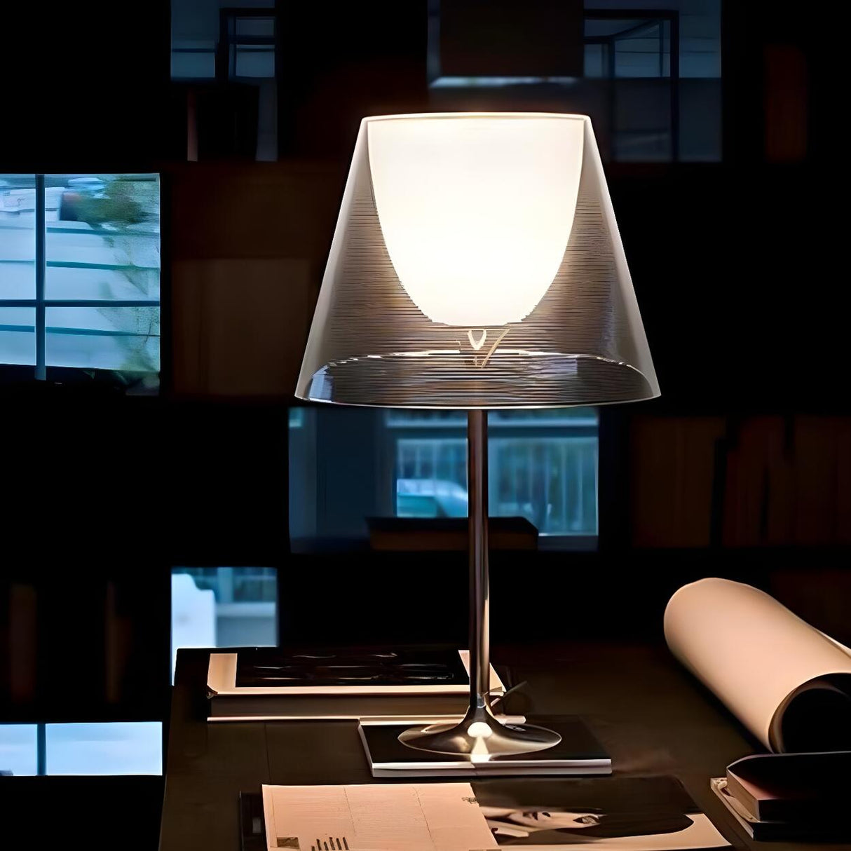 Creative Black Double-Layer Shade Standard Table Lamp Image - 12