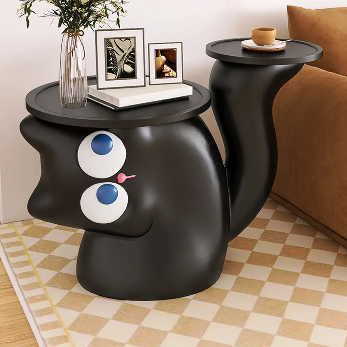 Creative Circular Black Cat-Shaped Resin End Table Image - 1