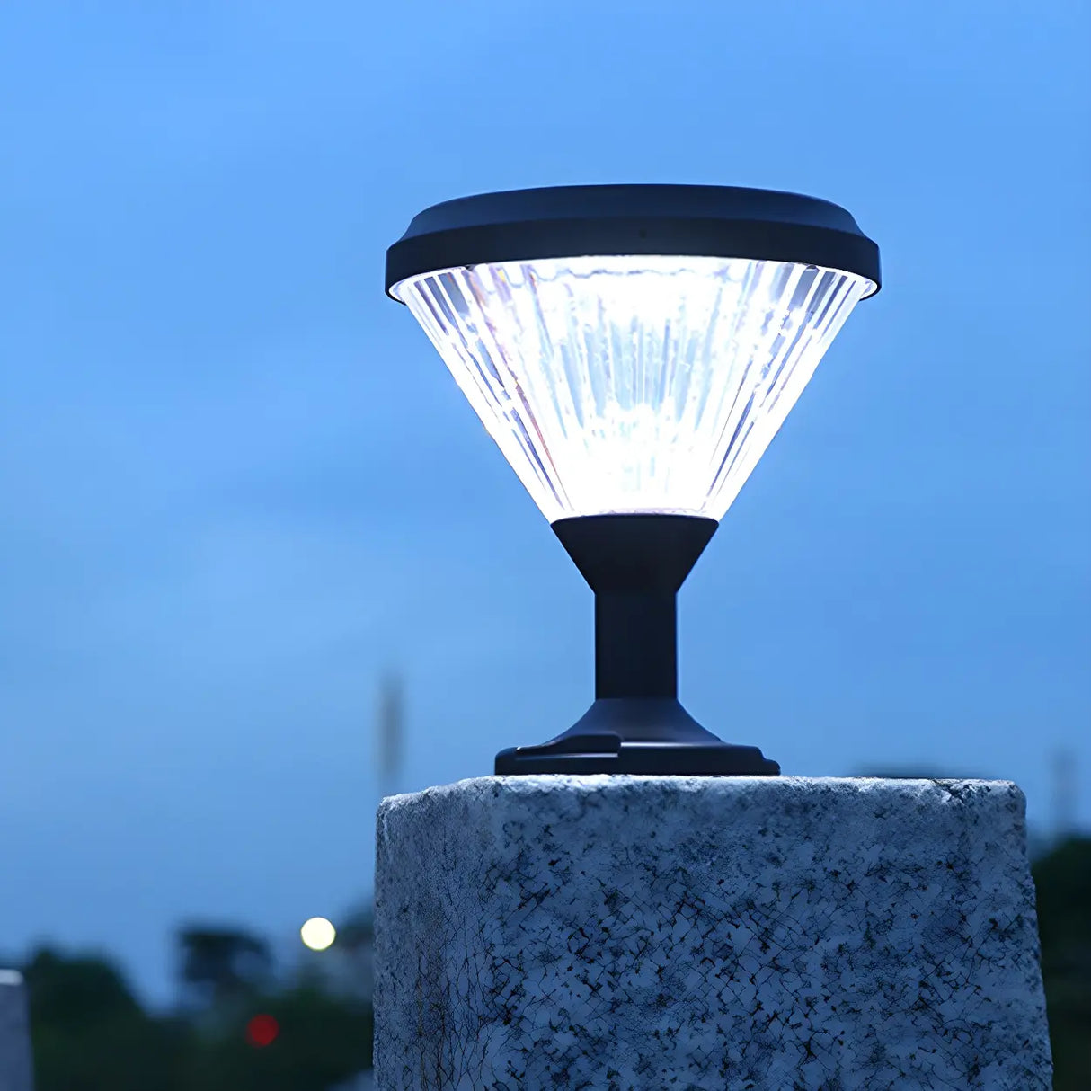 Creative Diamond Glass Solar LED Outdoor Table Lamp Image - 1