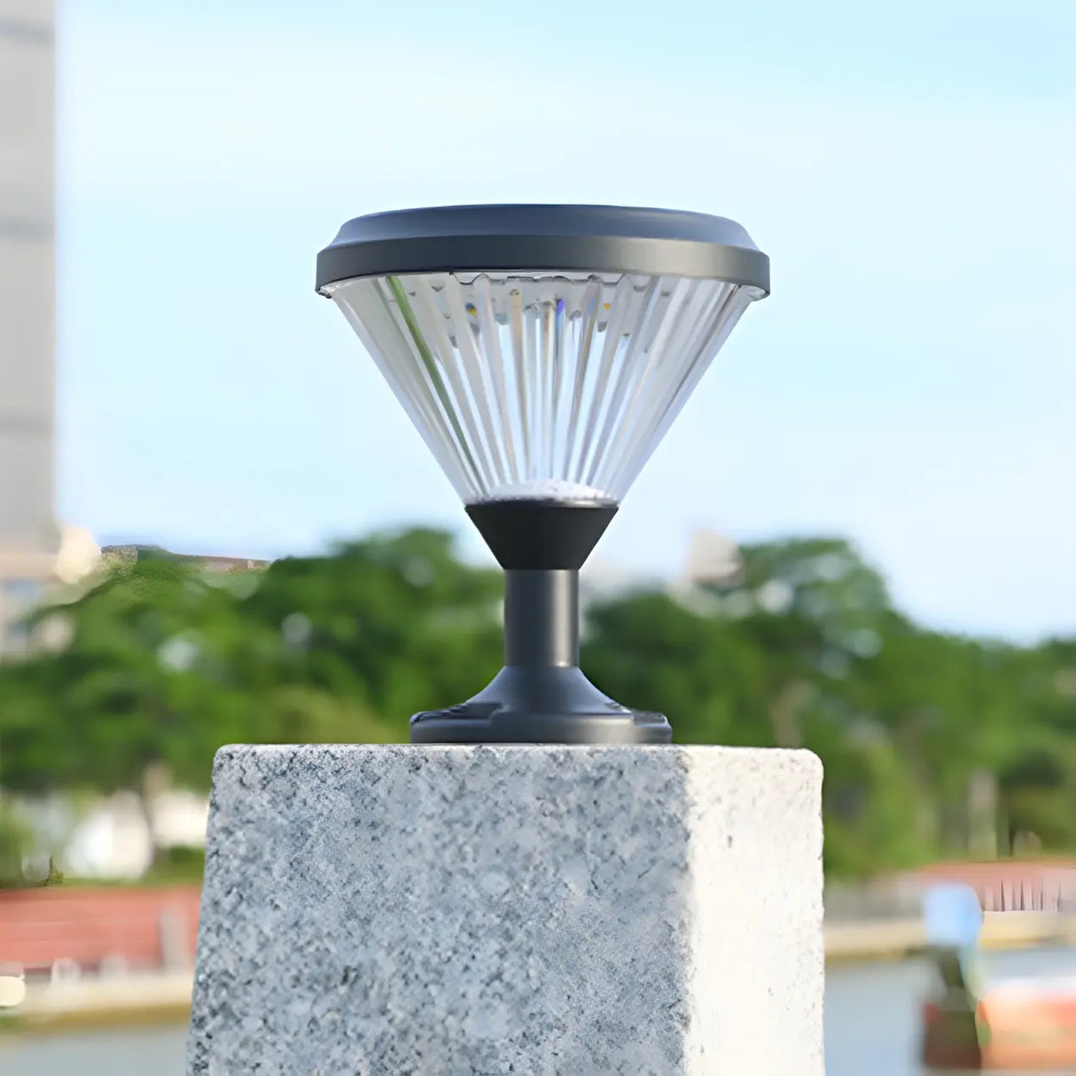 Creative Diamond Glass Solar LED Outdoor Table Lamp Image - 12