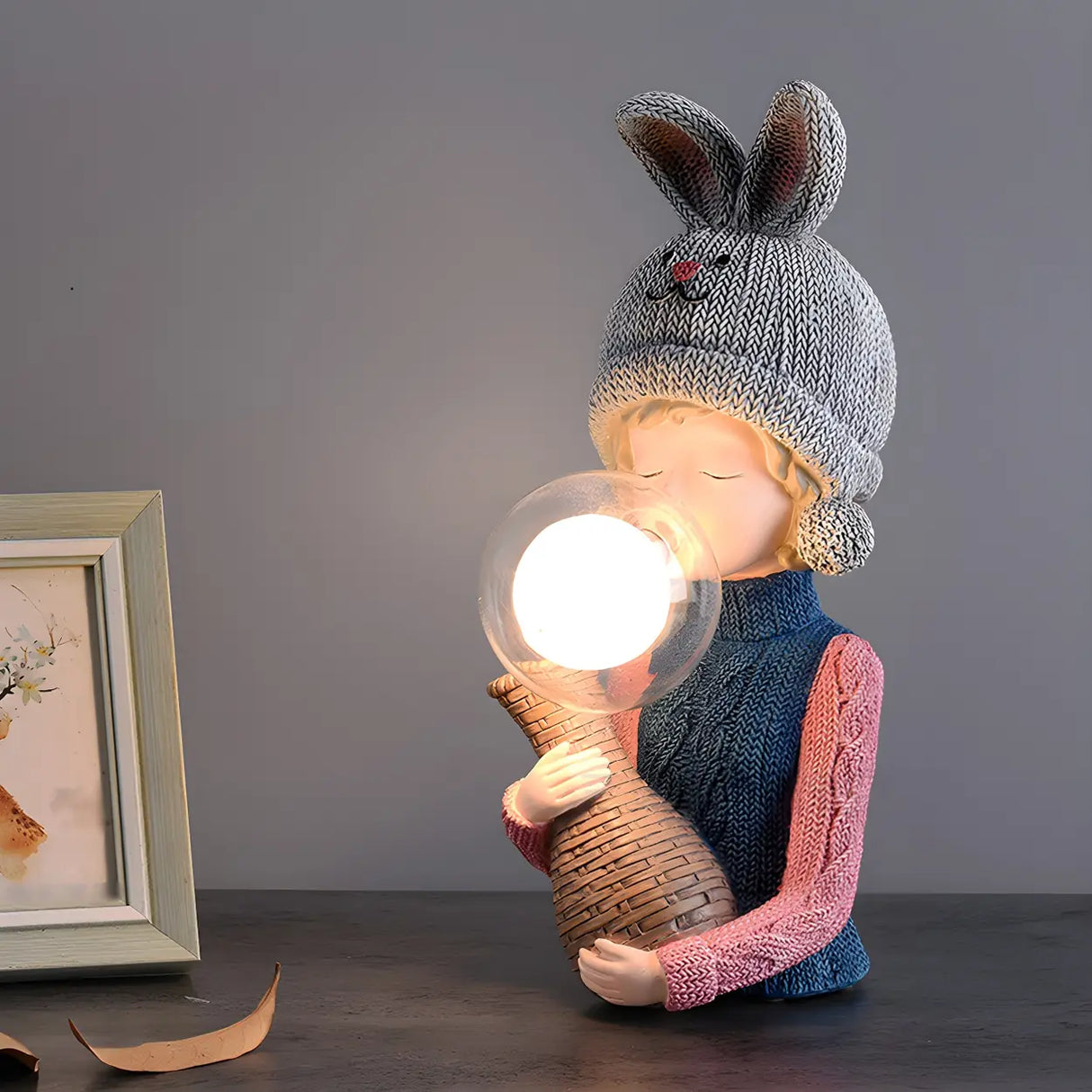 Creative Globe Glass Girl Figurine Resin Table Lamp Image - 16