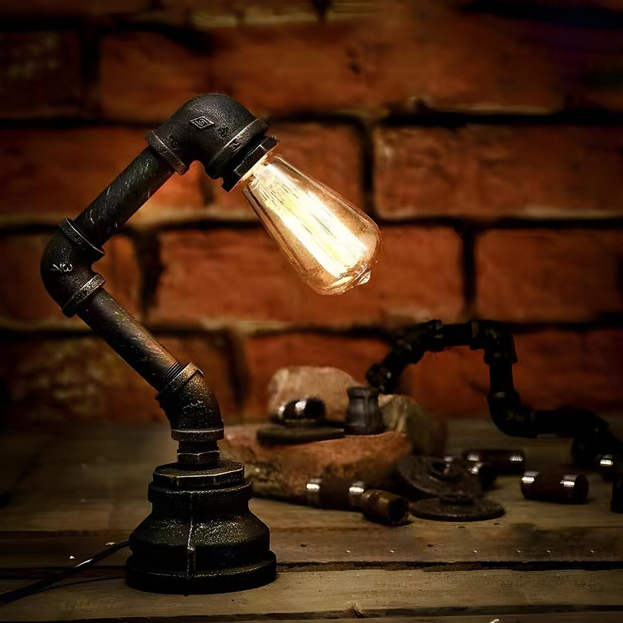 Creative Industrial Water Pipe Decor Metal Table Lamp Image - 13